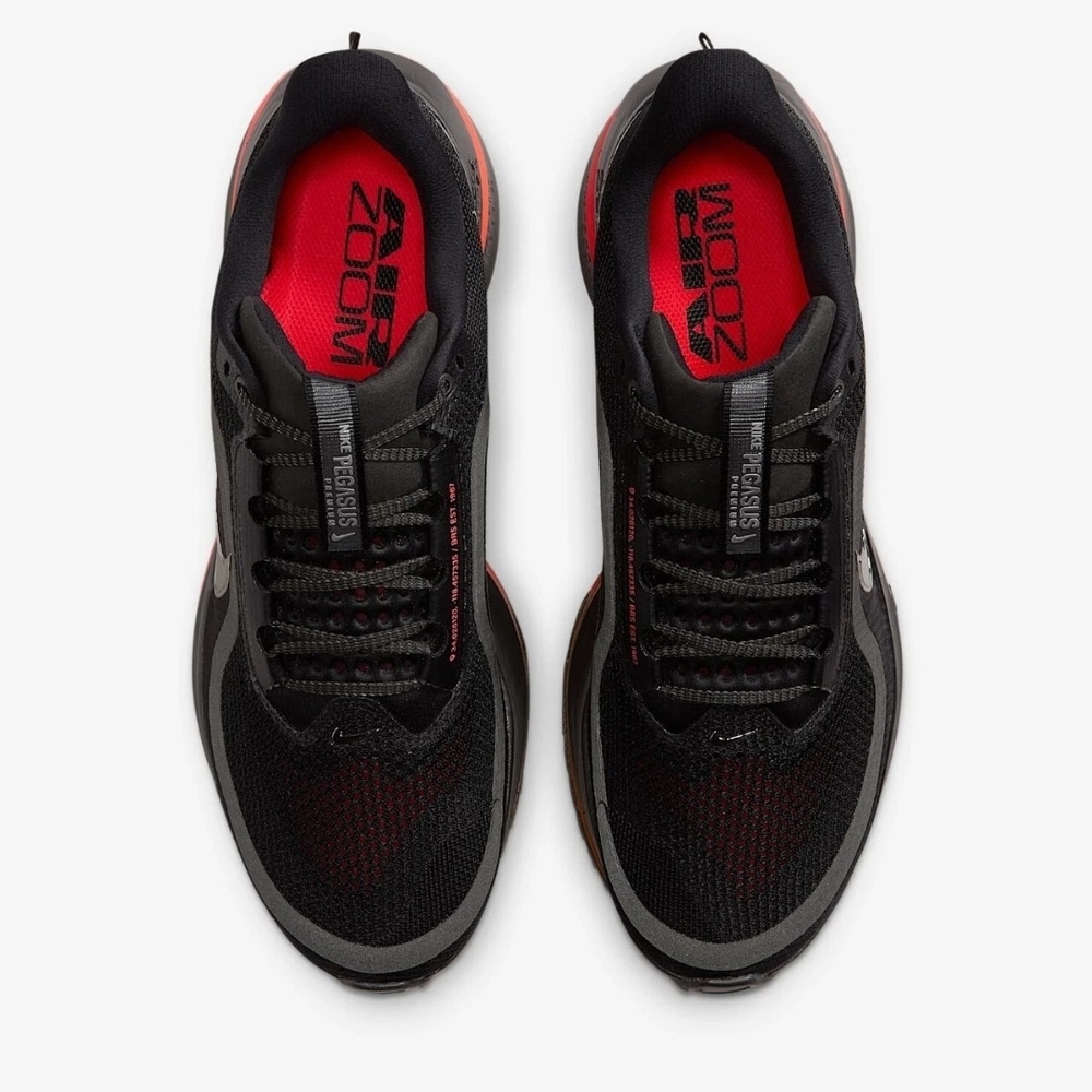 Nike Zoom Air Black and Red Sneakers - Picture 2 of 9